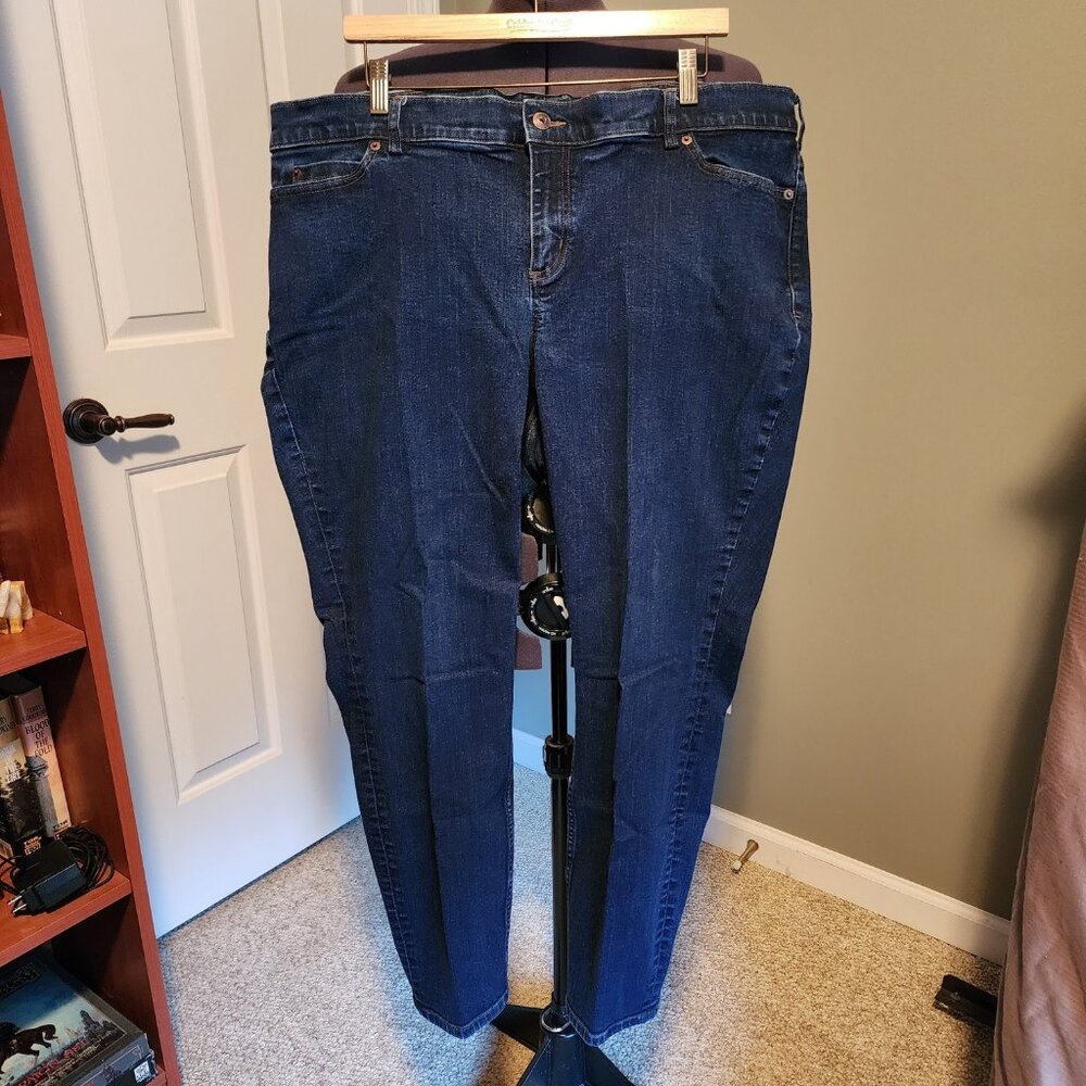 Duluth Trading Co Jean 22W Medium Indigo